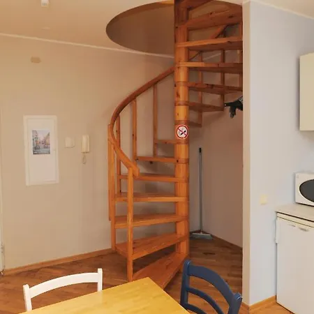 דירה Tour-group Apartment-1 טאלין