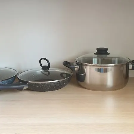 Tour-group Apartment-1 דירה *